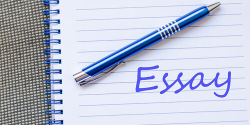 Essay writing – Tips to choose topics and find the best tutors