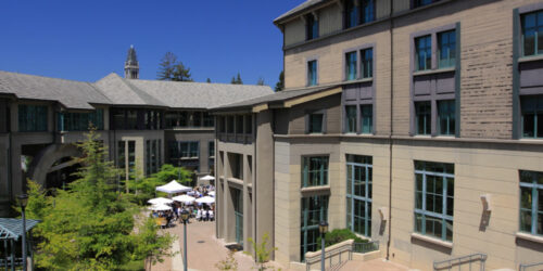 Application procedure to apply in the best business schools